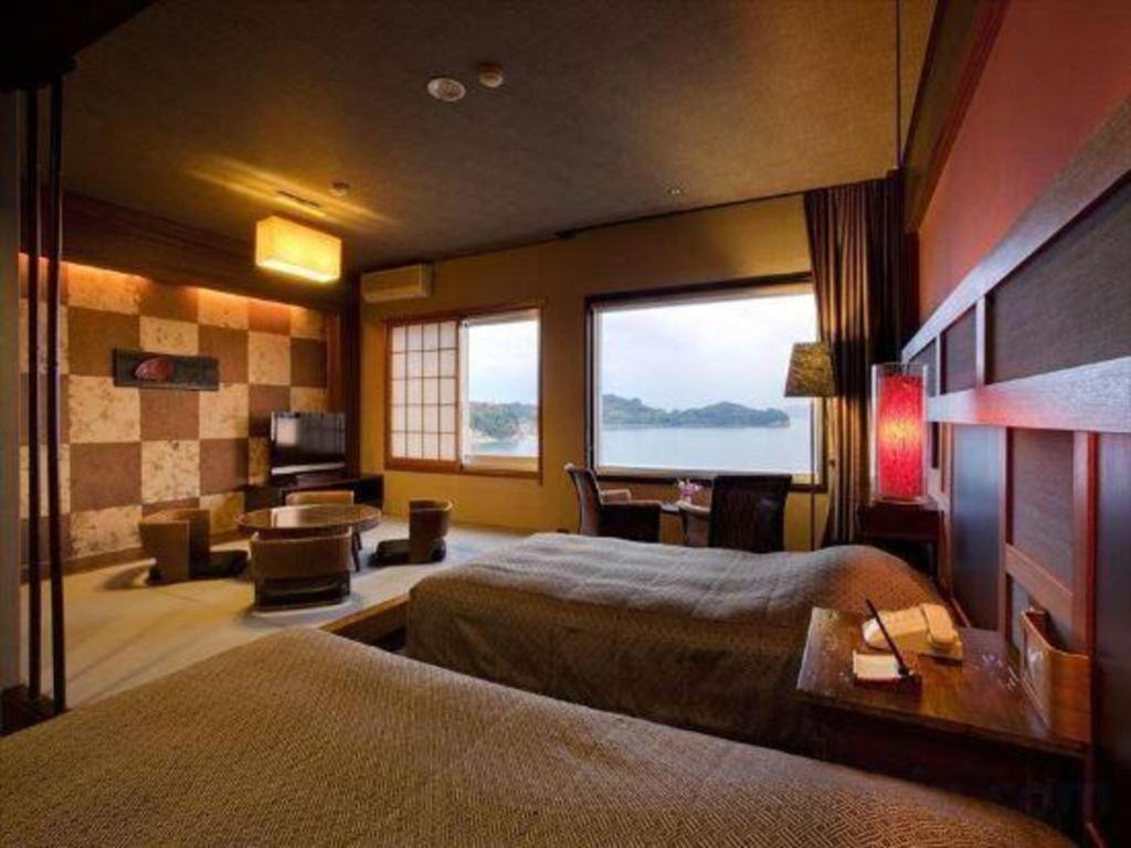 Shodoshima International